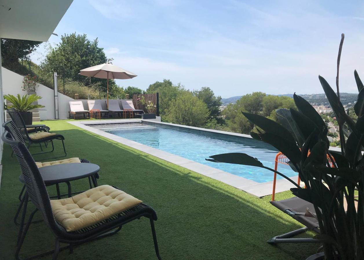 Twenty Rent Hotel Cagnes-sur-Mer Exterior foto