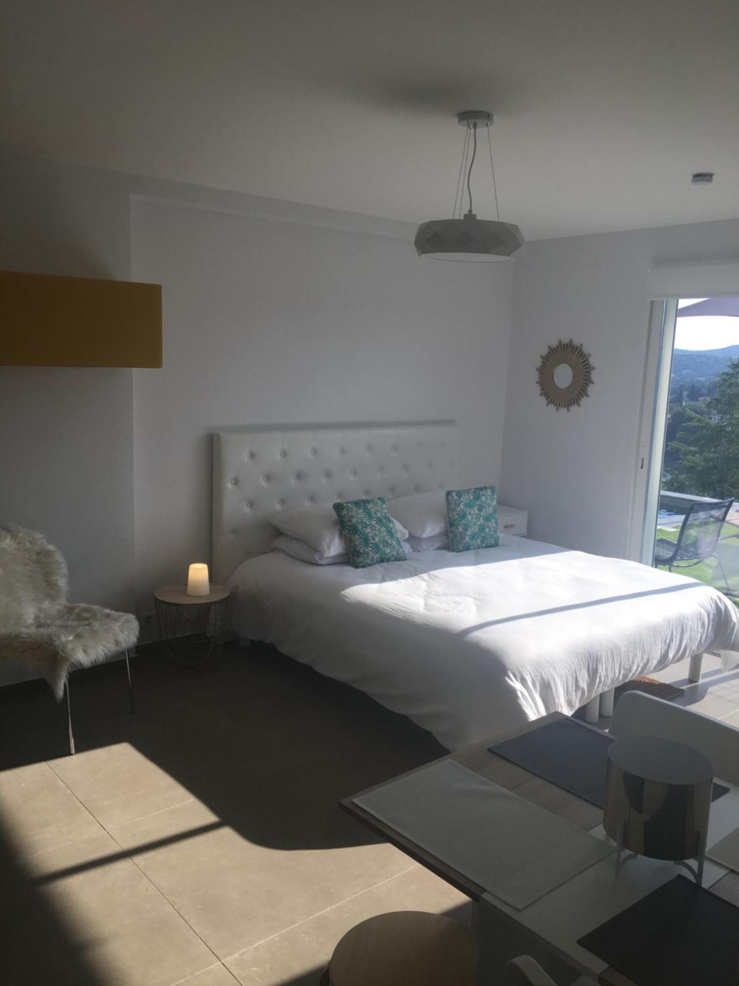 Twenty Rent Hotel Cagnes-sur-Mer Exterior foto