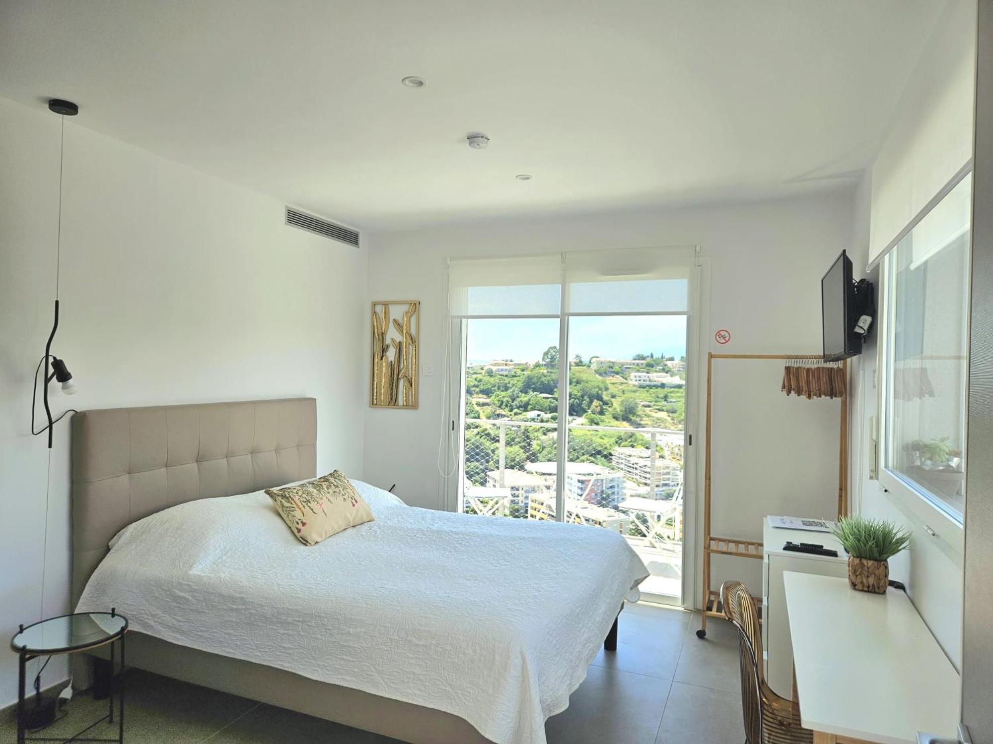 Twenty Rent Hotel Cagnes-sur-Mer Exterior foto