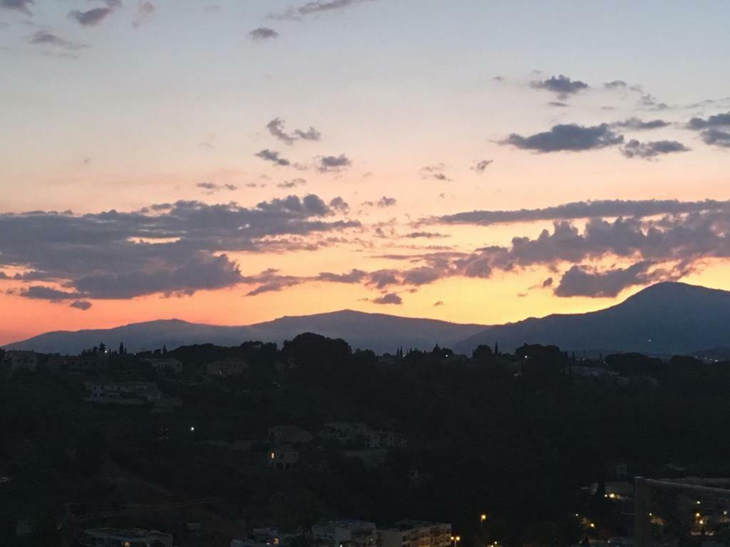 Twenty Rent Hotel Cagnes-sur-Mer Exterior foto